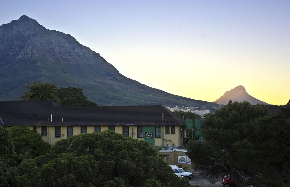 Riverlodge Backpackers Cape Town Exterior foto